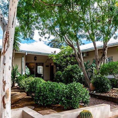 Londiningi Guesthouse Windhoek Dış mekan fotoğraf