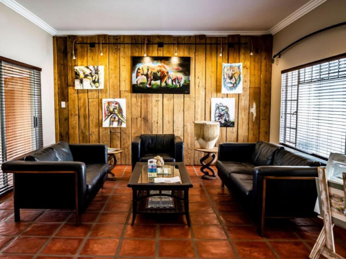 Londiningi Guesthouse Windhoek Dış mekan fotoğraf