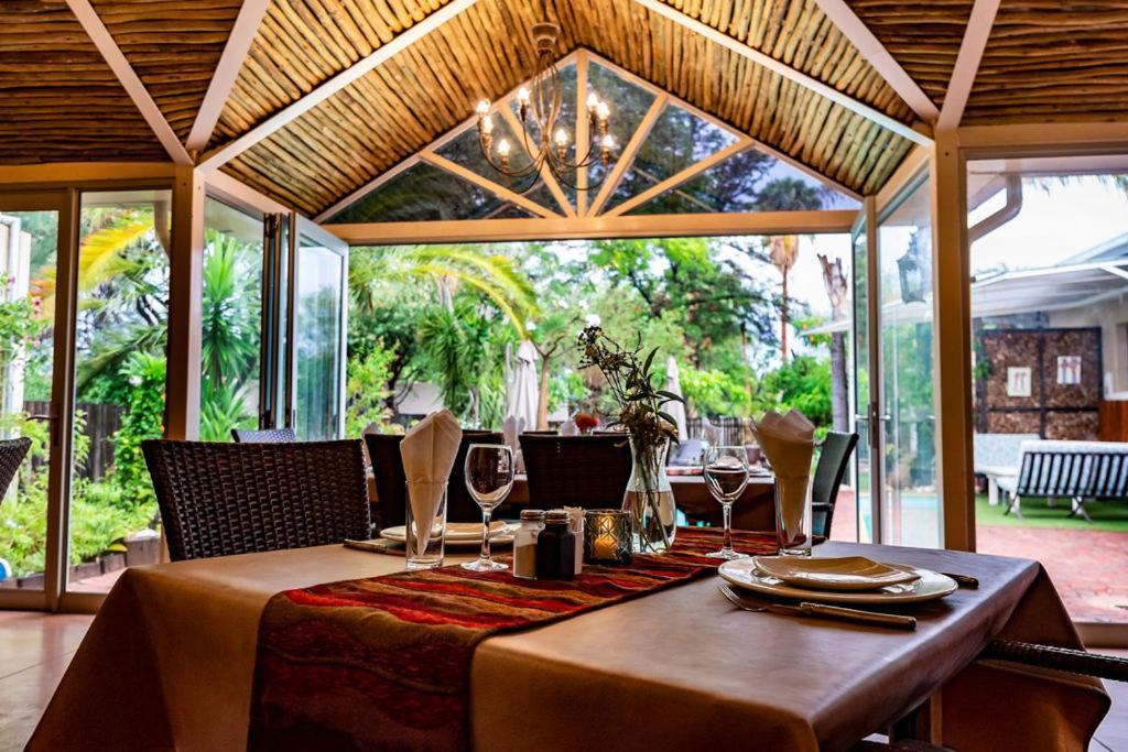 Londiningi Guesthouse Windhoek Dış mekan fotoğraf