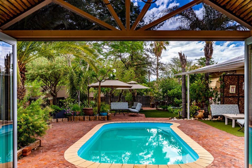 Londiningi Guesthouse Windhoek Dış mekan fotoğraf