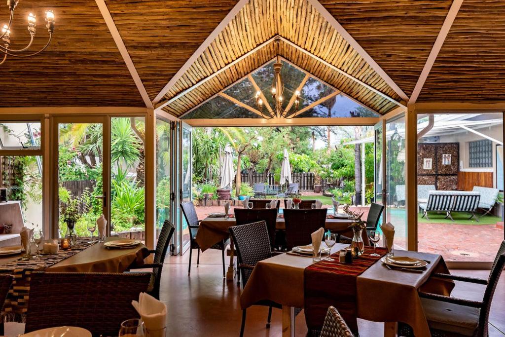 Londiningi Guesthouse Windhoek Dış mekan fotoğraf