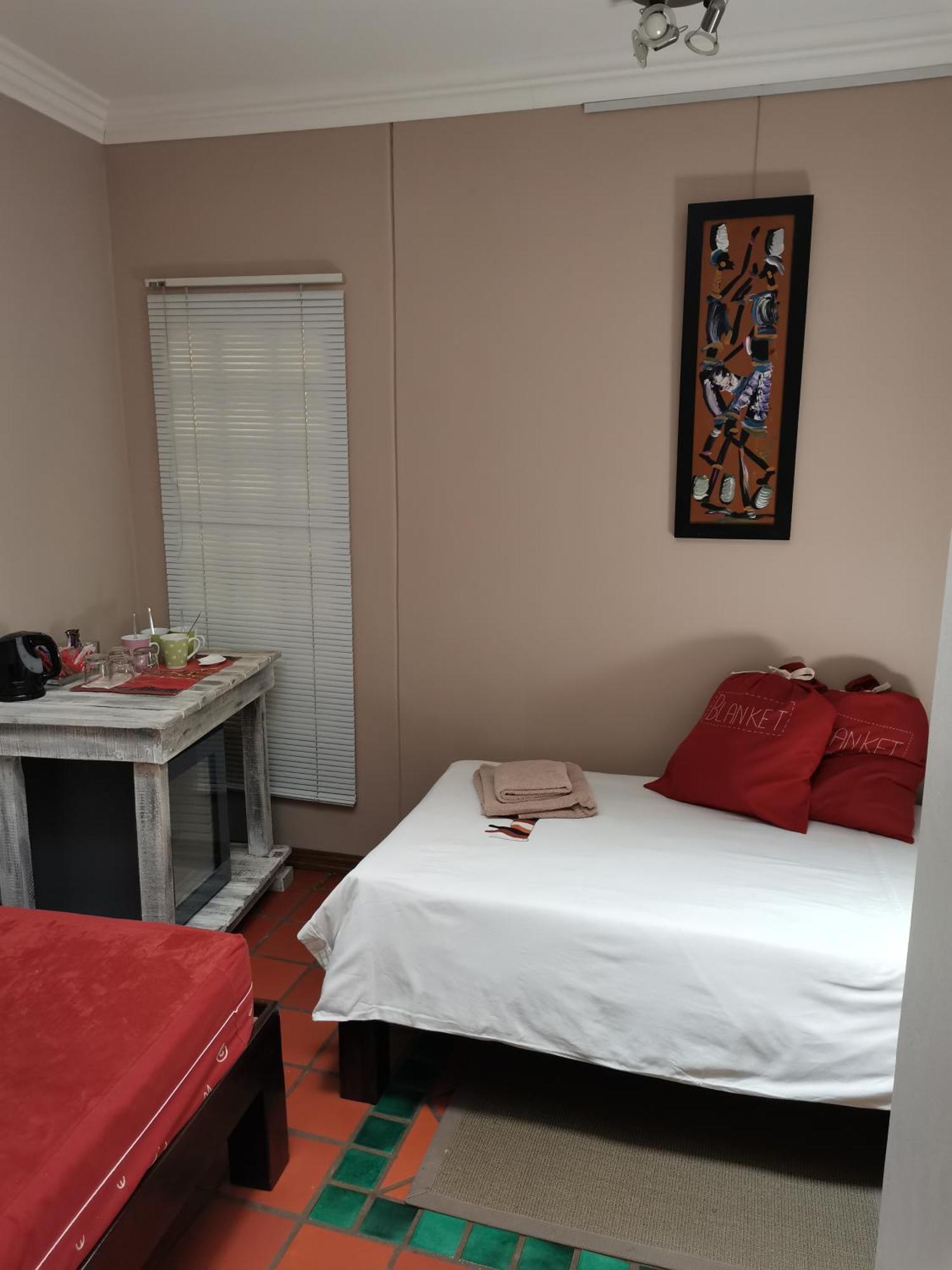 Londiningi Guesthouse Windhoek Oda fotoğraf