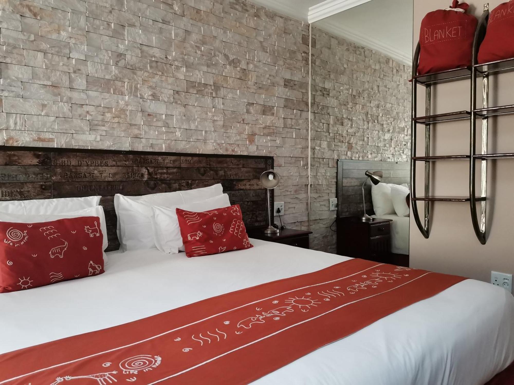 Londiningi Guesthouse Windhoek Oda fotoğraf